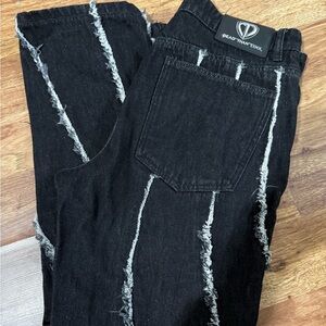Dead Than Cool Men's Black Distressed Jeans